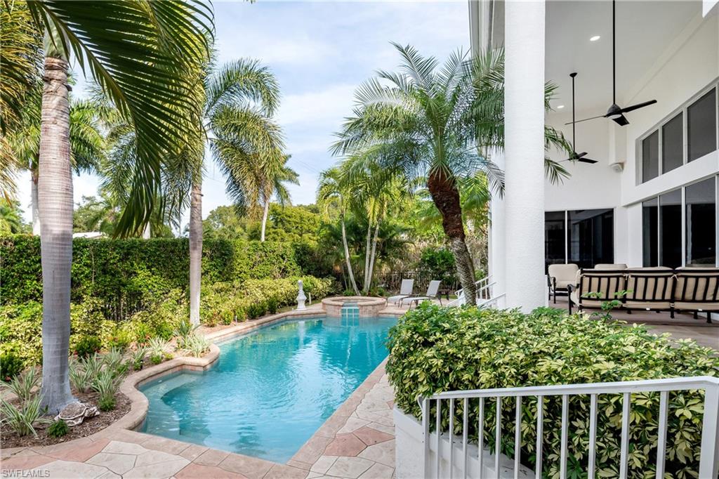 GORDON DRIVE ESTATES - Residential