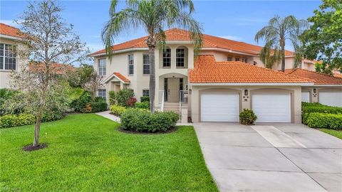 916 EGRETS RUN 201 NAPLES FL 34108