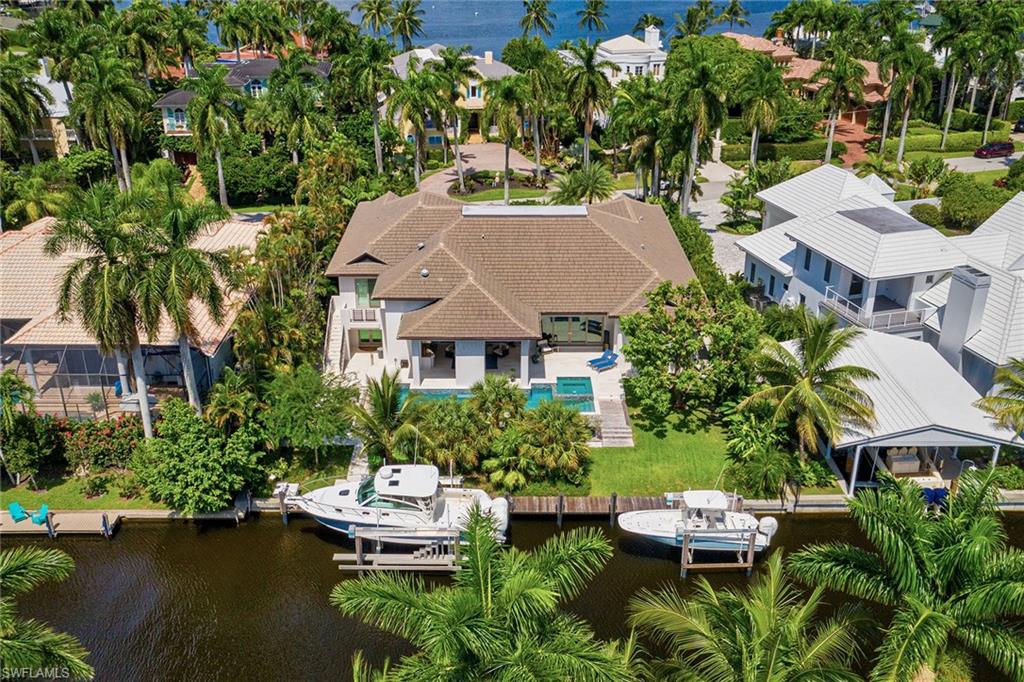 AQUALANE SHORES - Residential