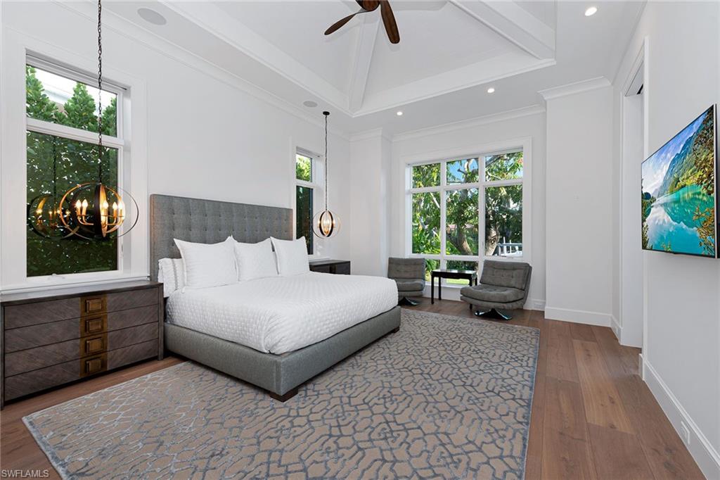 AQUALANE SHORES - Residential