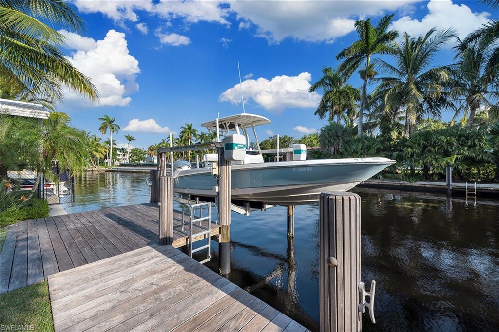 AQUALANE SHORES - Residential