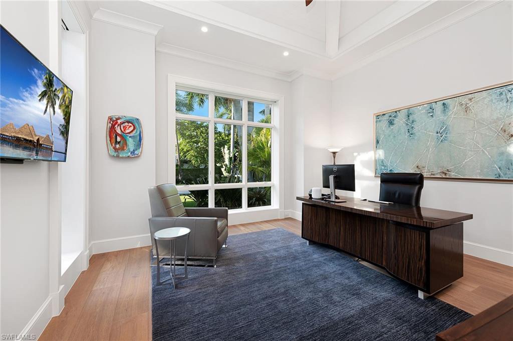 AQUALANE SHORES - Residential