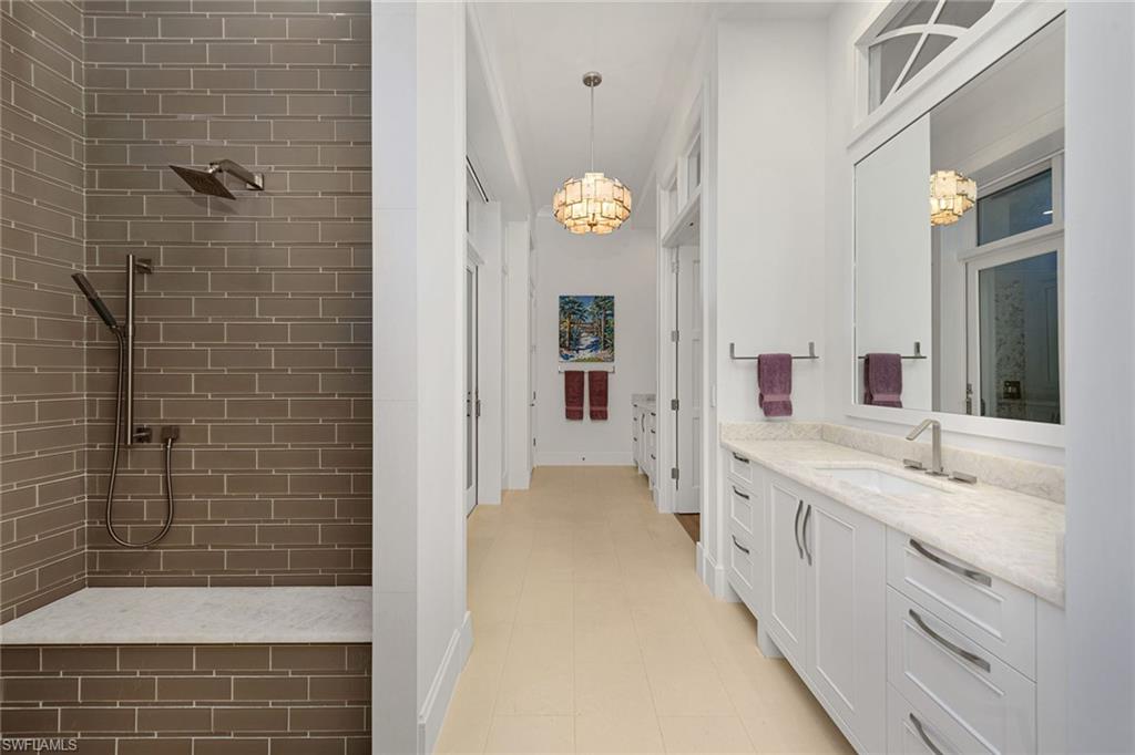 AQUALANE SHORES - Residential