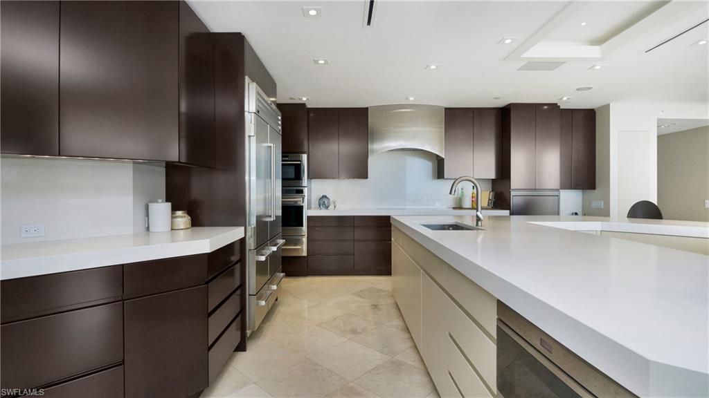 BRIGHTON AT BAY COLONY - Residential