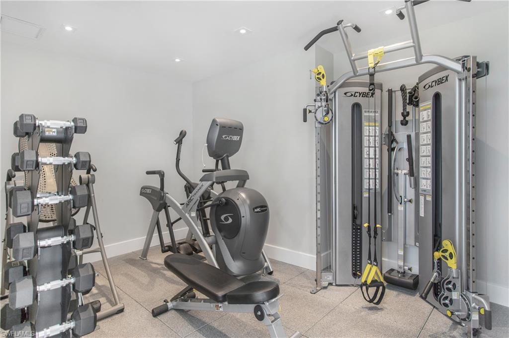 BRIGHTON AT BAY COLONY - Residential