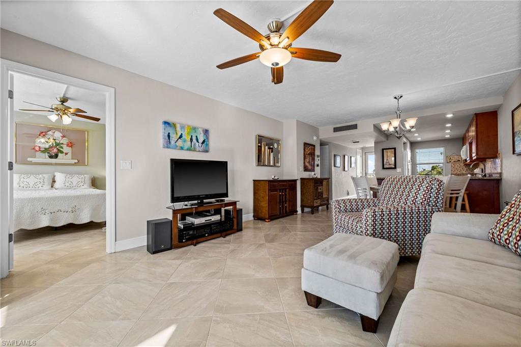 FRENCH VILLAGE OF MARCO - Residential