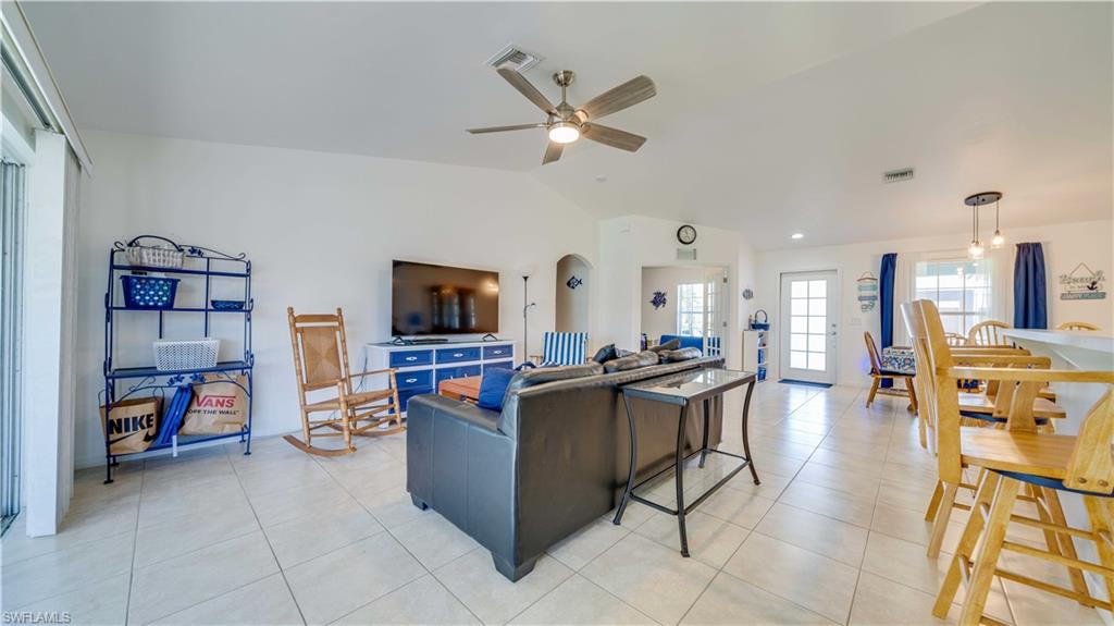 CAPE CORAL - Residential Lease