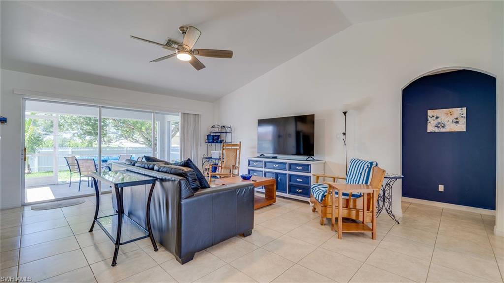 CAPE CORAL - Residential Lease