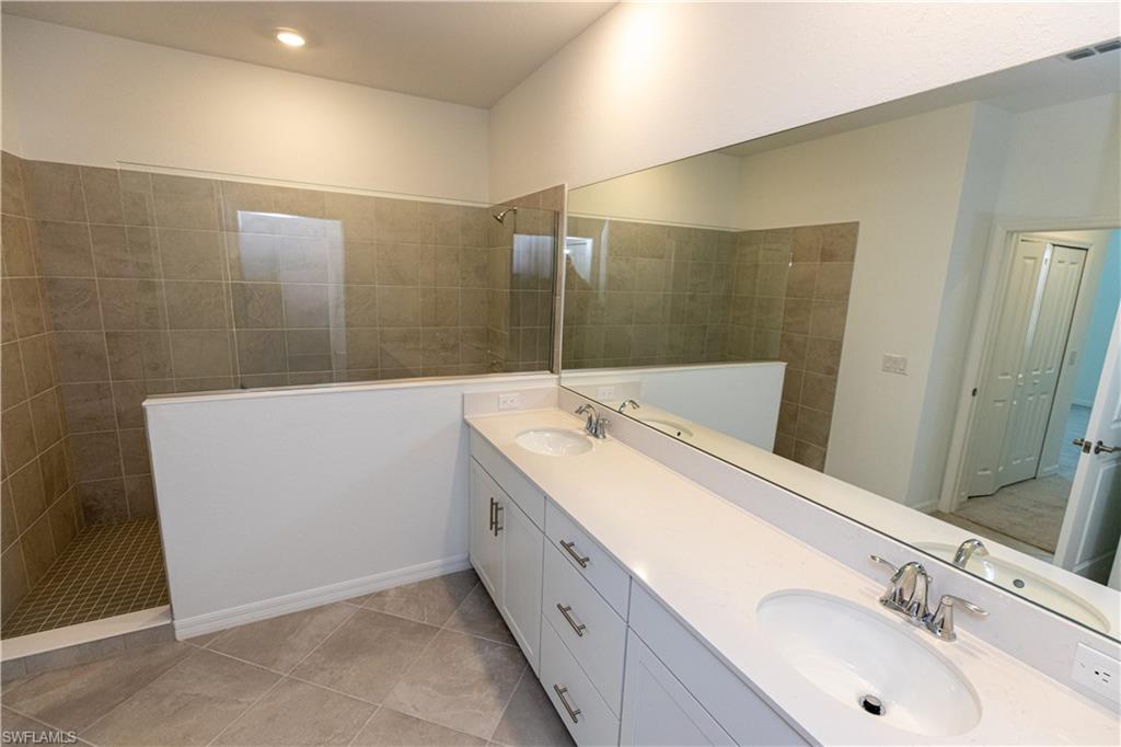 WILLOWGREEN - Residential Lease