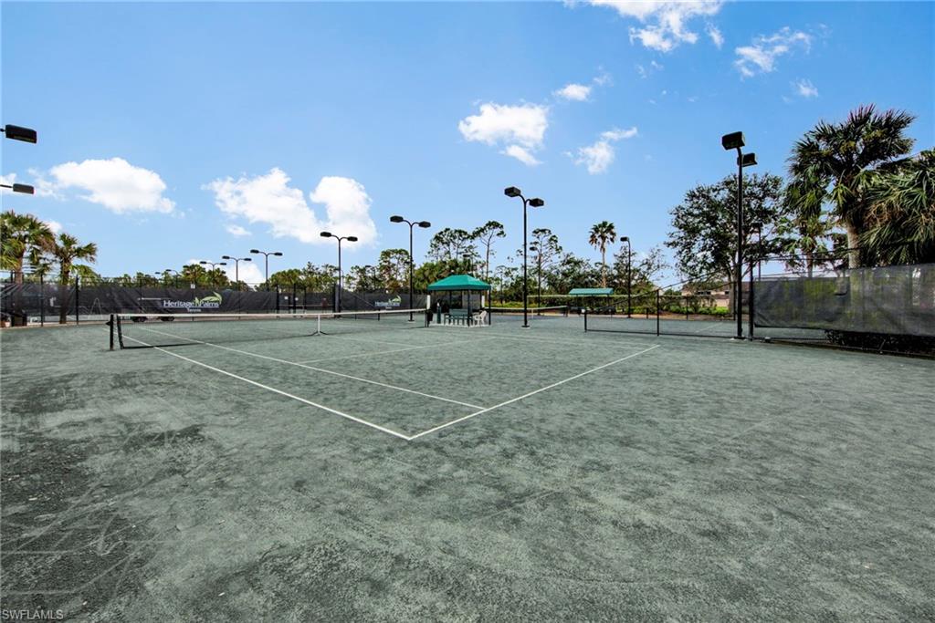 LAKESIDE GREEN - Residential