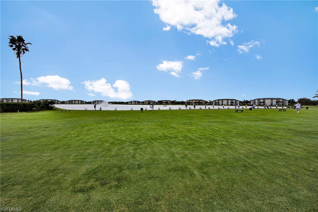 LAKESIDE GREEN - Residential