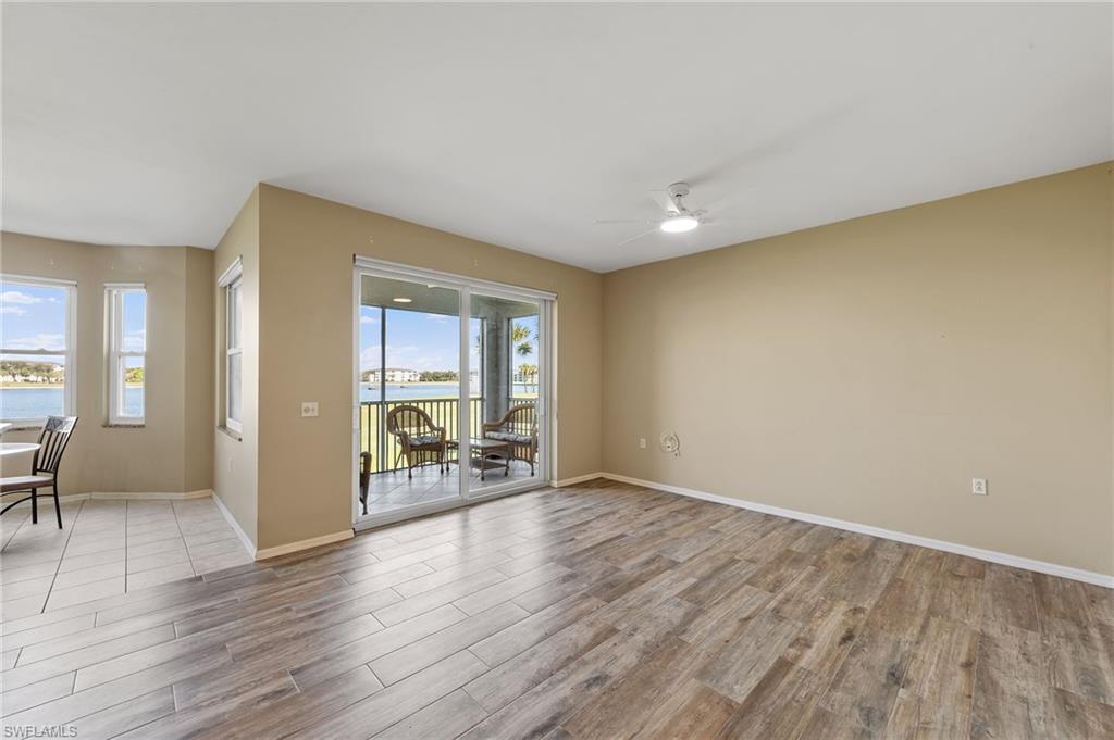 LAKESIDE GREEN - Residential