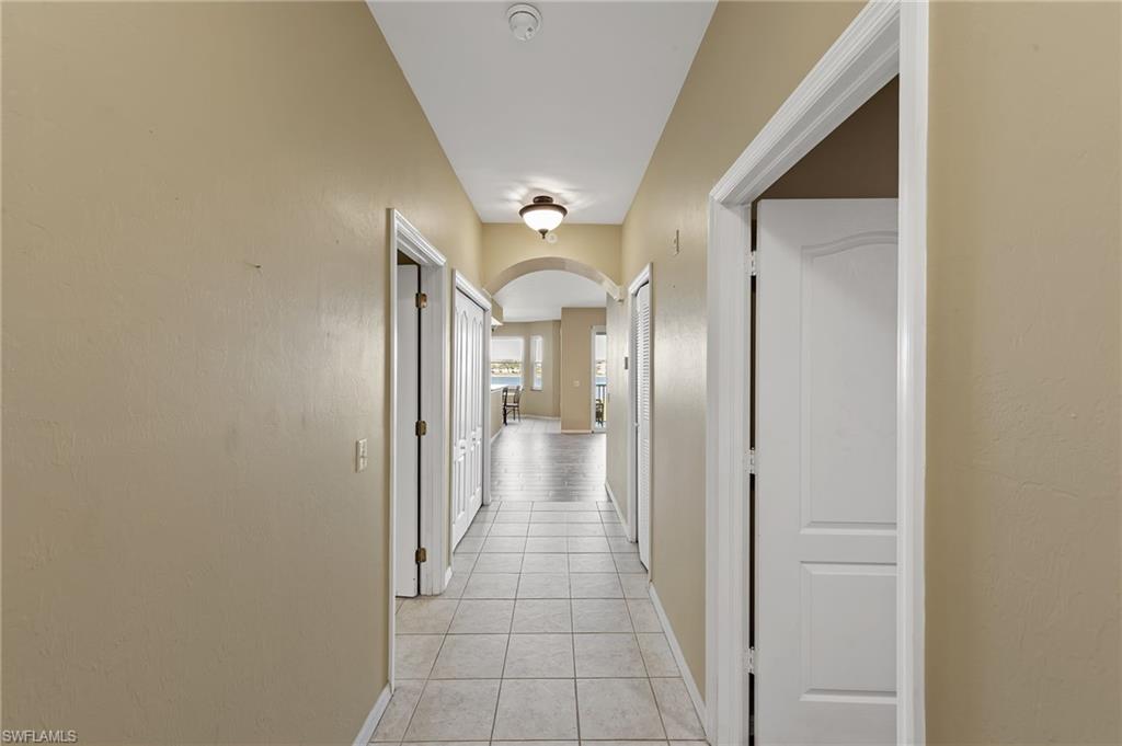 LAKESIDE GREEN - Residential