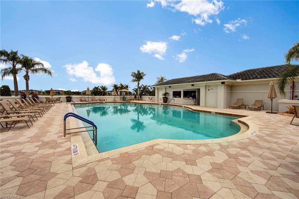 LAKESIDE GREEN - Residential