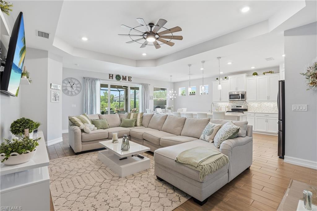 SEASONS AT BONITA - Residential