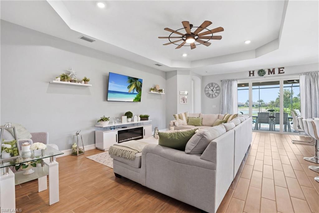 SEASONS AT BONITA - Residential