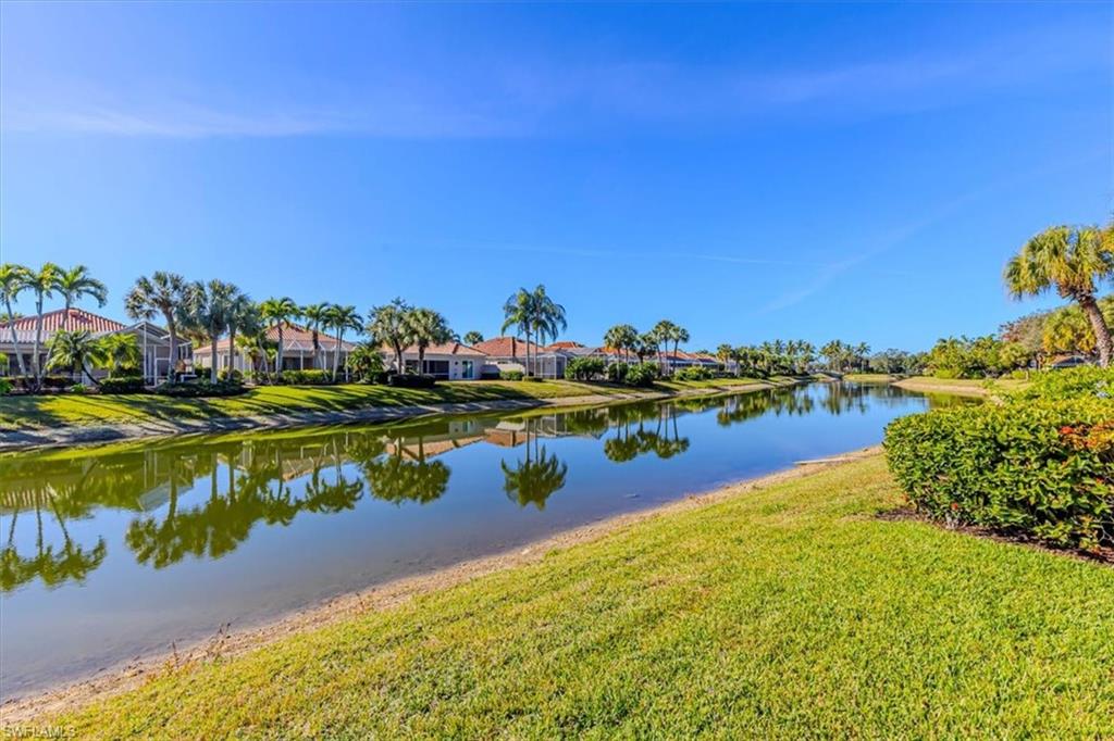 VILLAGE WALK - Residential