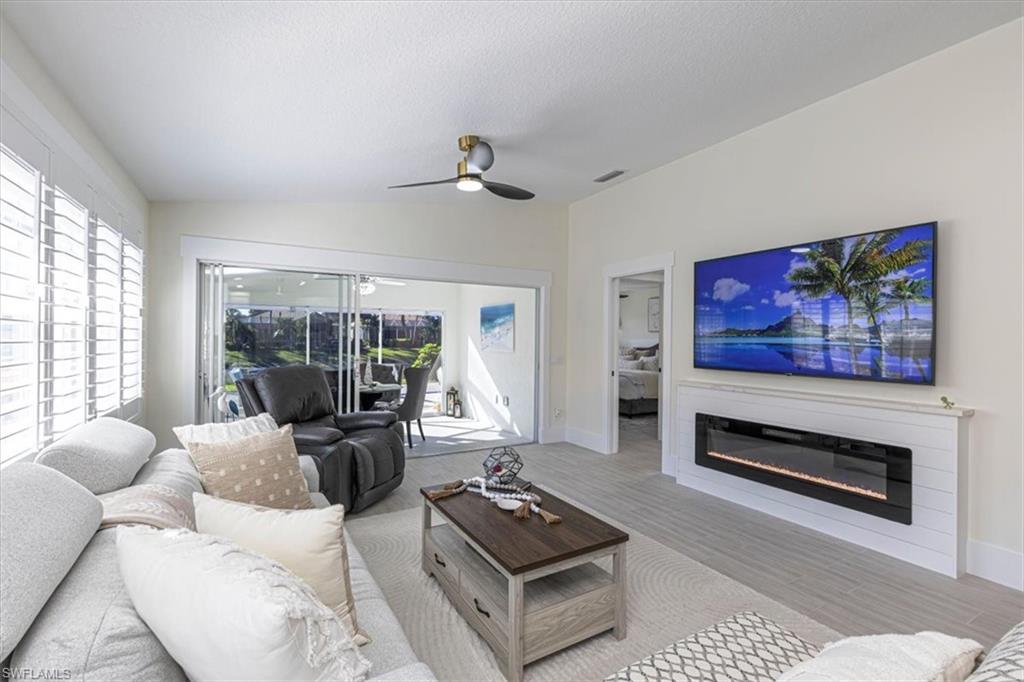 VILLAGE WALK - Residential