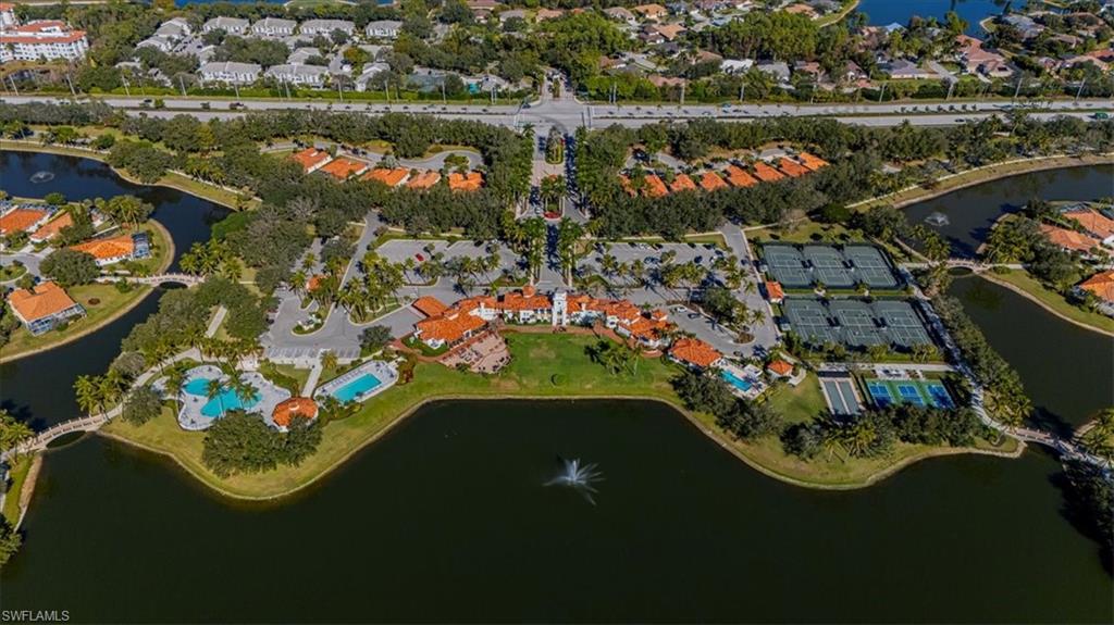 VILLAGE WALK - Residential