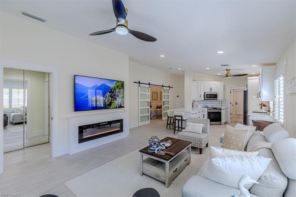 VILLAGE WALK - Residential