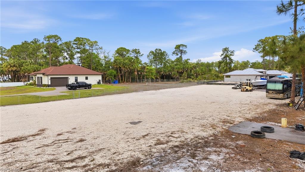 GOLDEN GATE ESTATES - Residential