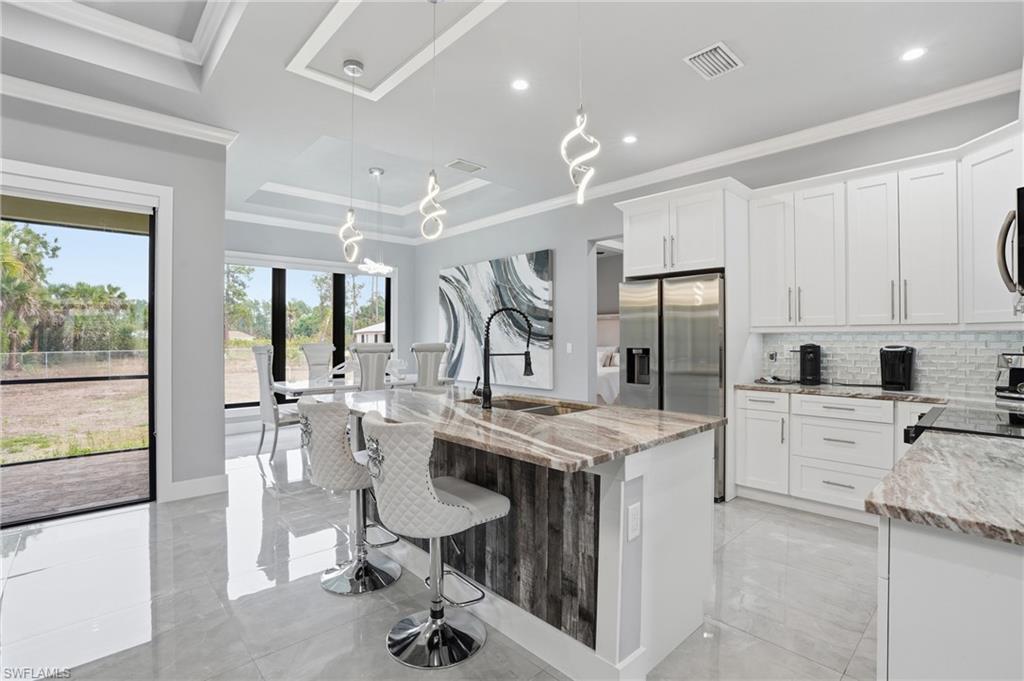 GOLDEN GATE ESTATES - Residential