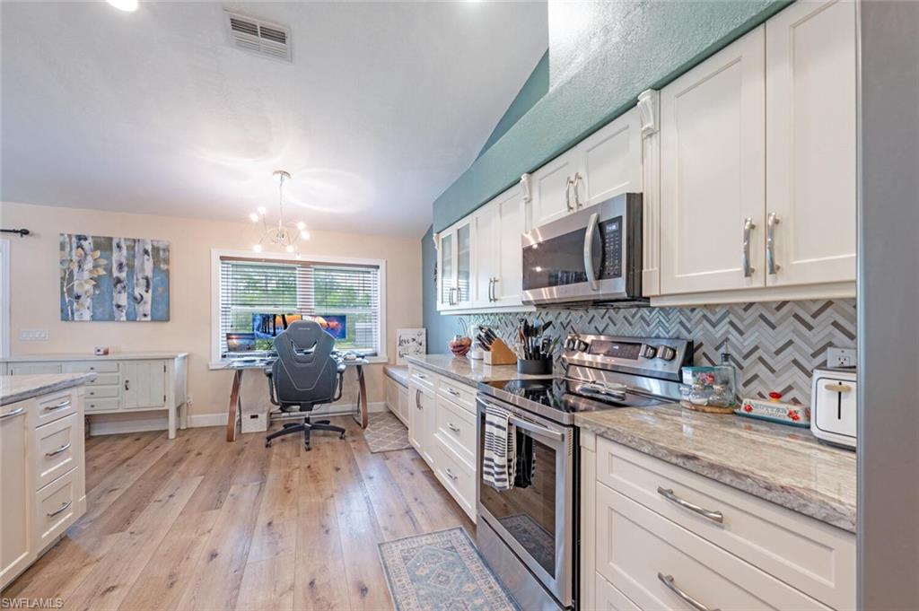 GOLDEN GATE ESTATES - Residential