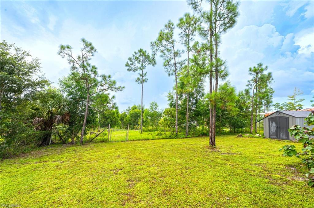 GOLDEN GATE ESTATES - Residential