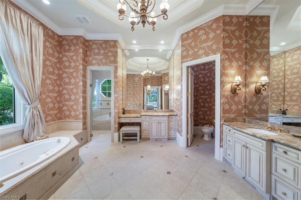 QUAIL WEST - Residential