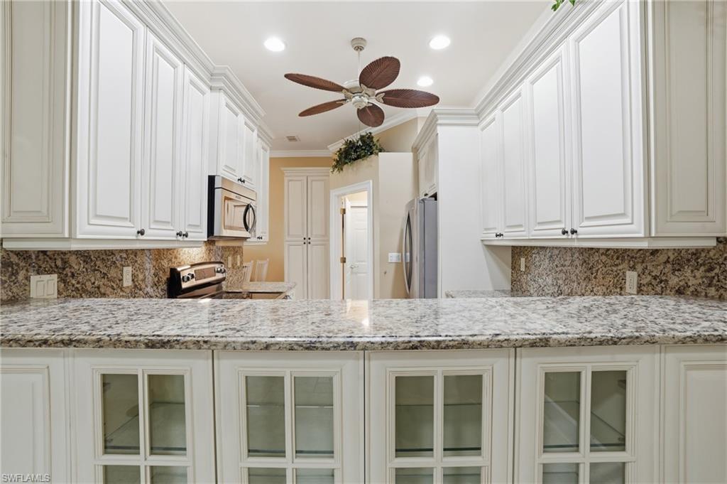 VILLAS AT OLDE HICKORY - Residential