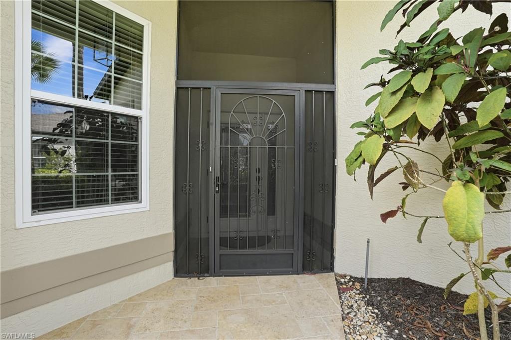 VILLAS AT OLDE HICKORY - Residential