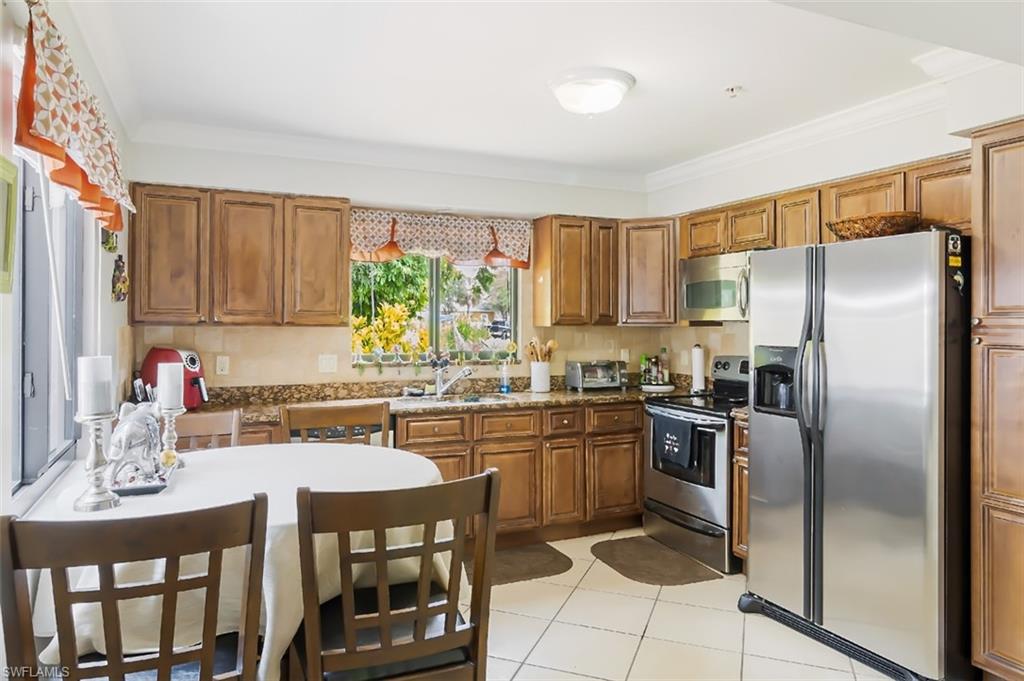 VILLAGE OF WHISKEY CREEK - Residential