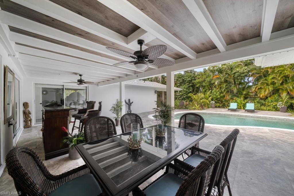 MOORINGS - Residential