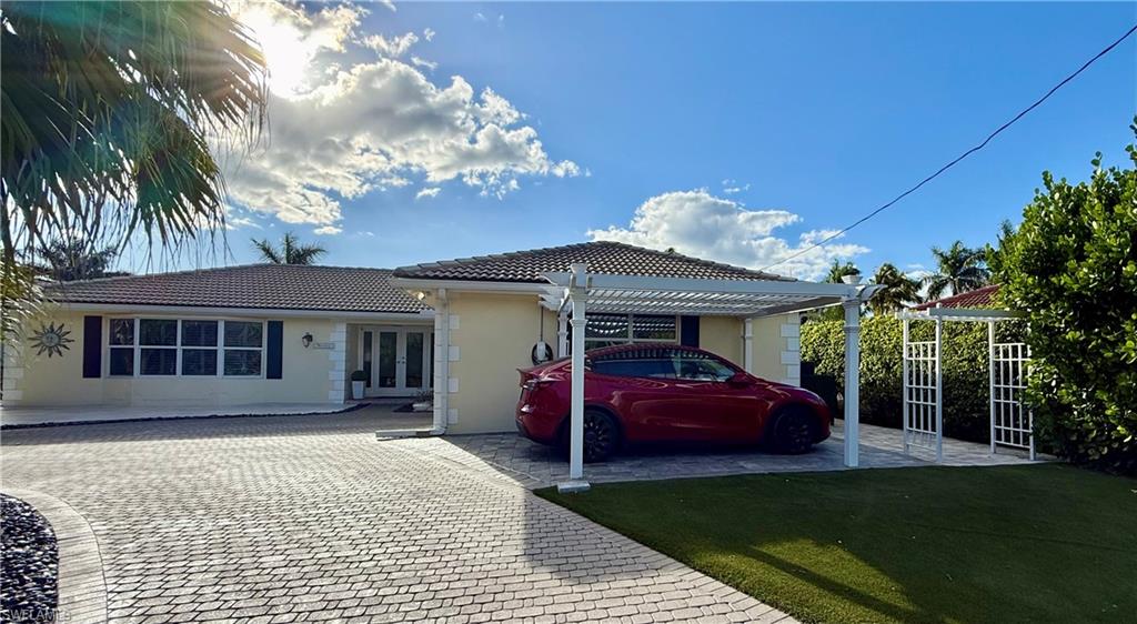 ROYAL HARBOR - Residential