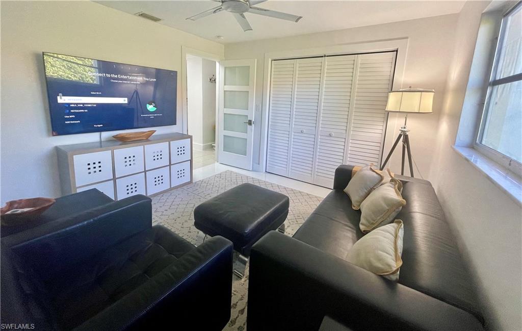 ROYAL HARBOR - Residential