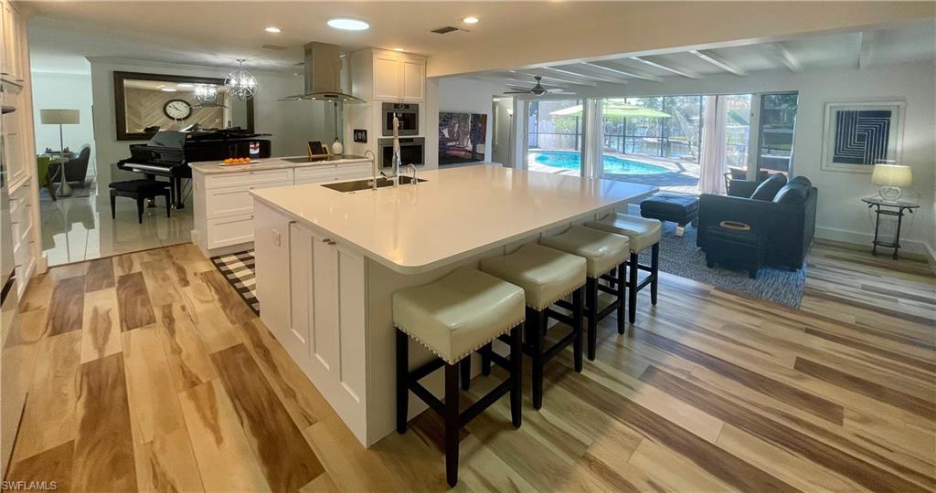 ROYAL HARBOR - Residential