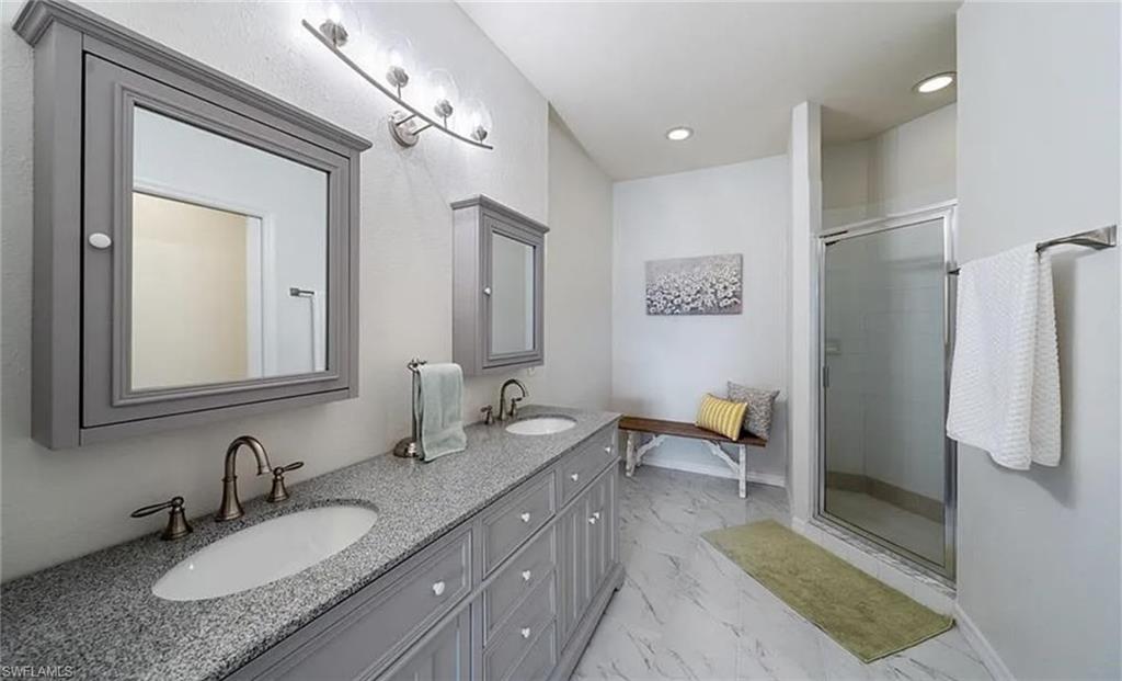 LALIQUE - Residential Lease