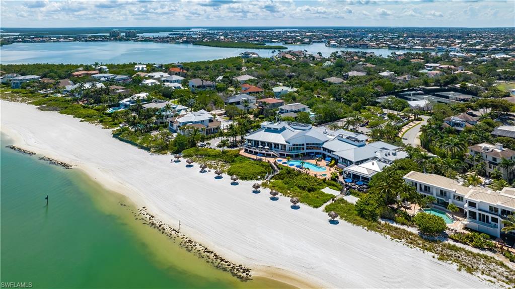 ROYAL MARCO POINT - Residential