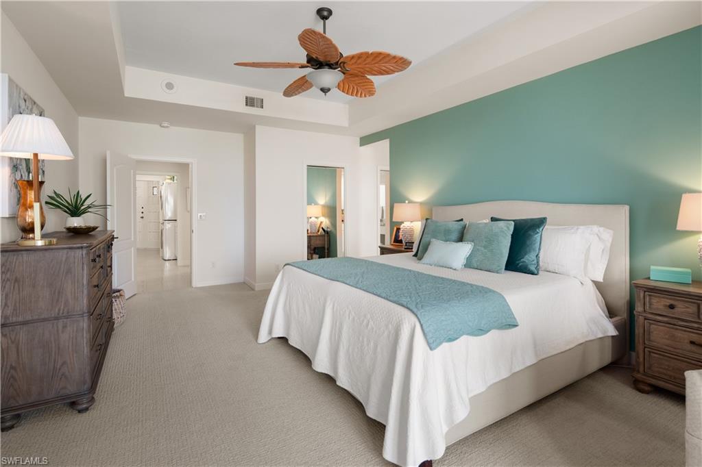 ROYAL MARCO POINT - Residential