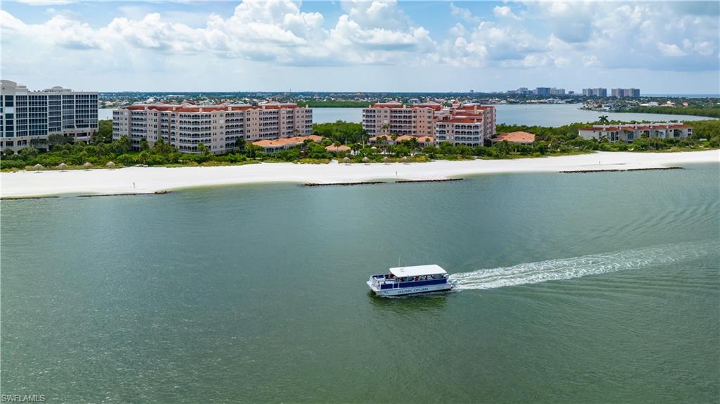 ROYAL MARCO POINT - Residential