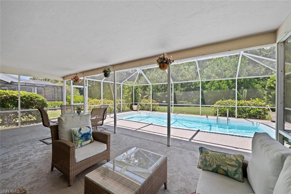 FOUNTAIN LAKES - Residential