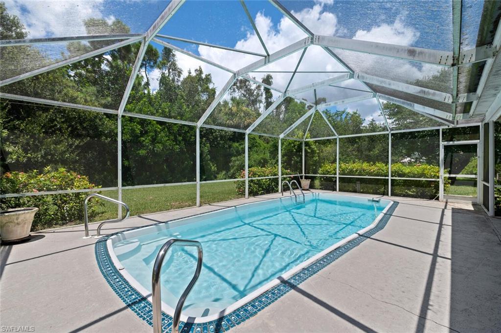 FOUNTAIN LAKES - Residential