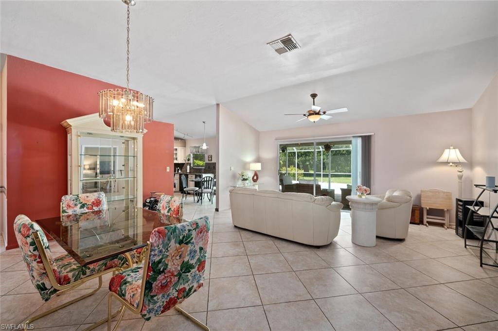 FOUNTAIN LAKES - Residential