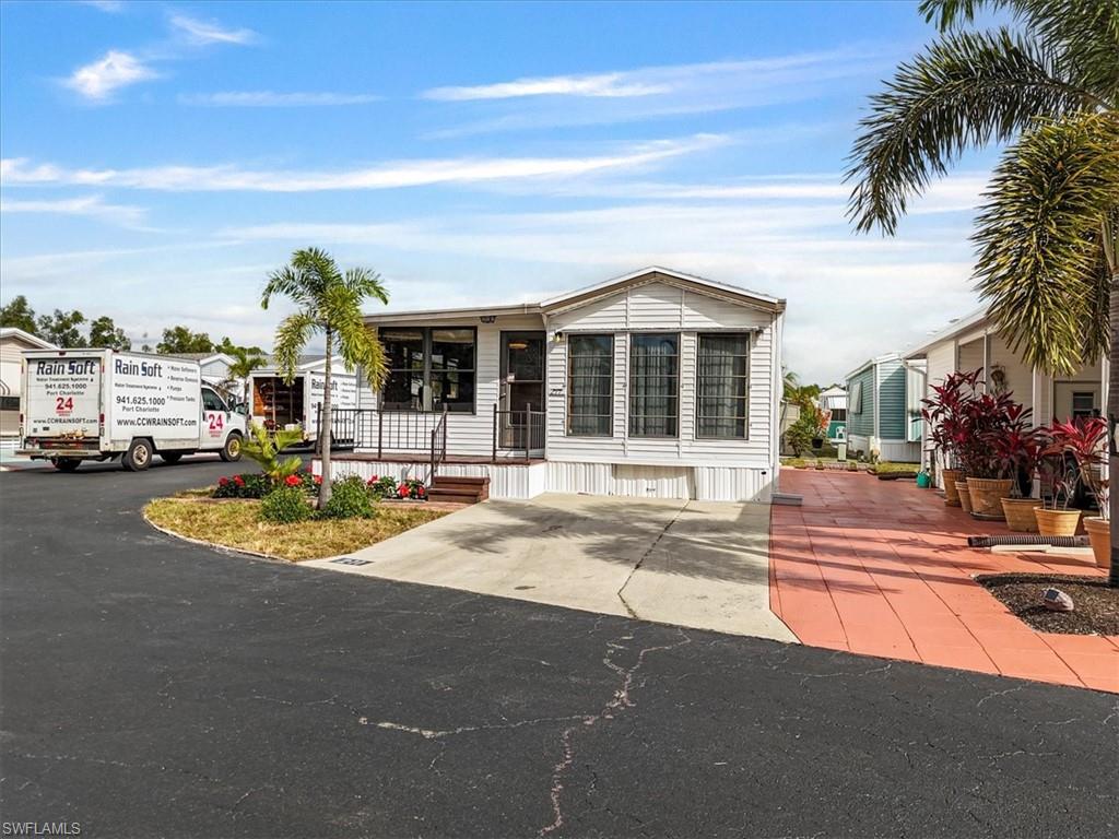 FOUNTAIN VIEW RV RESORT - Residential