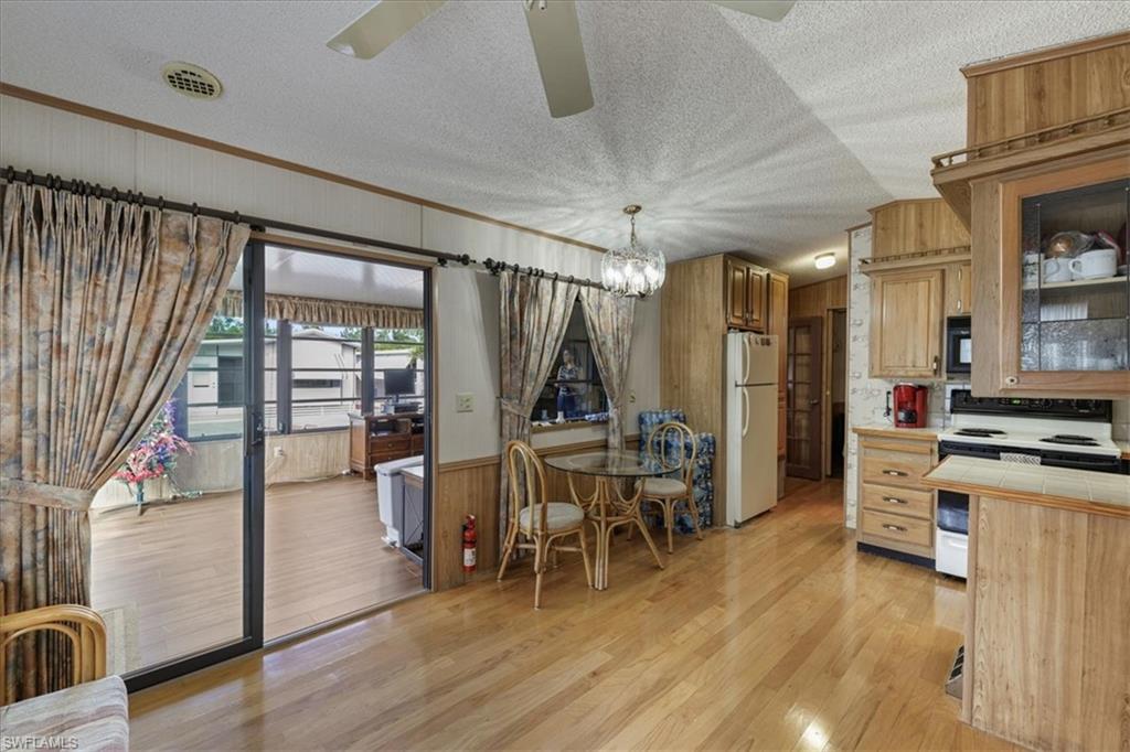 FOUNTAIN VIEW RV RESORT - Residential