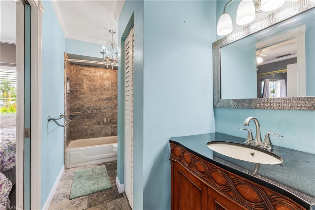 SAN CARLOS PARK - Residential