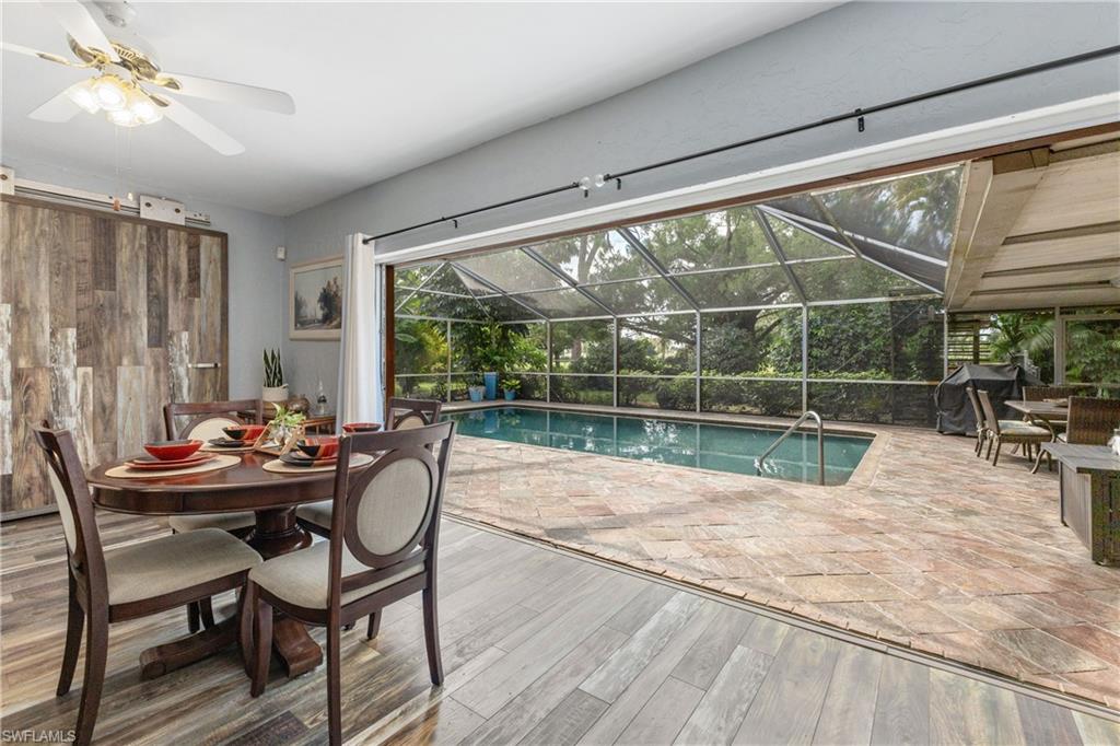 SAN CARLOS PARK - Residential