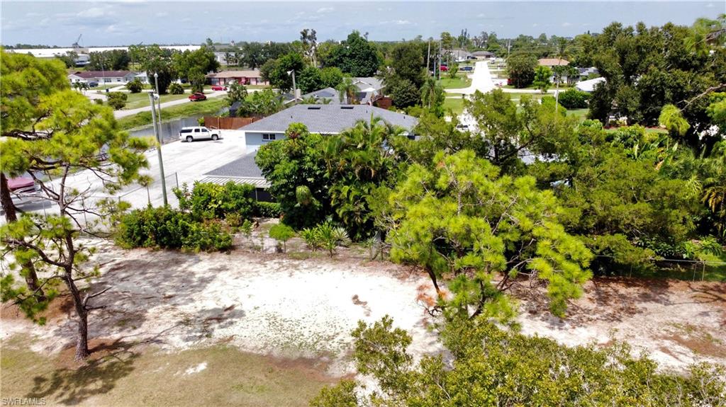 SAN CARLOS PARK - Residential