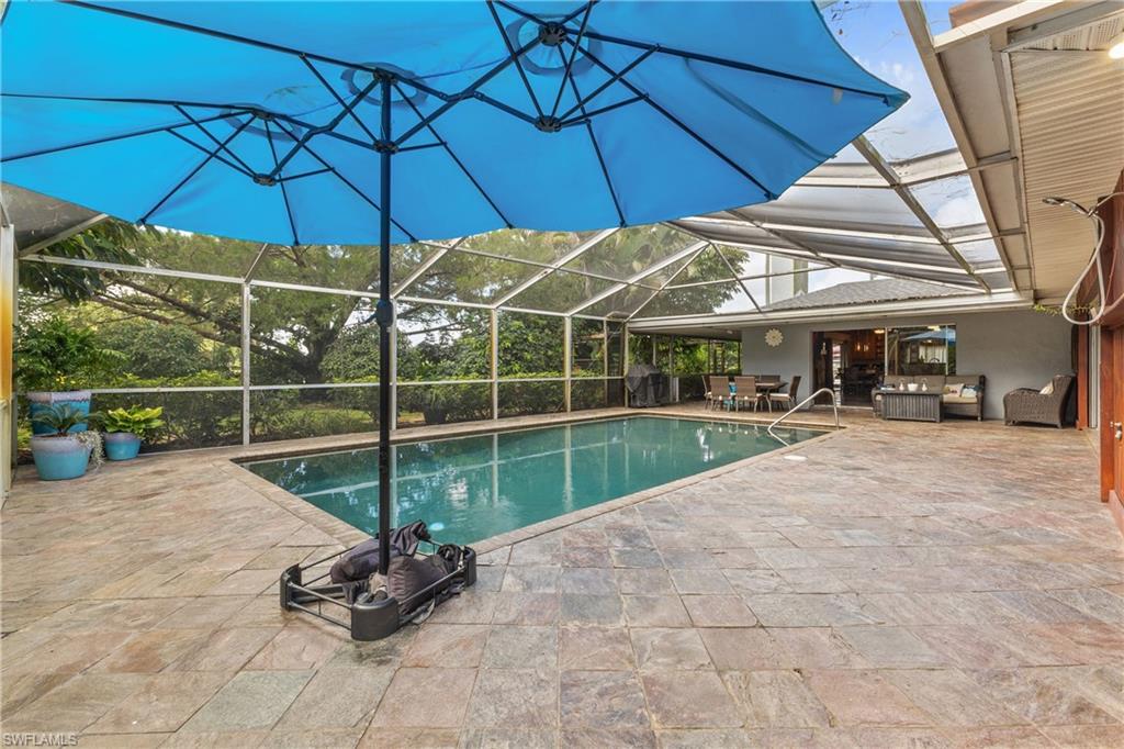 SAN CARLOS PARK - Residential