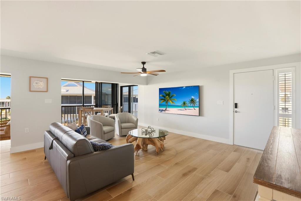 SUNSET SOUTH CONDO - Residential